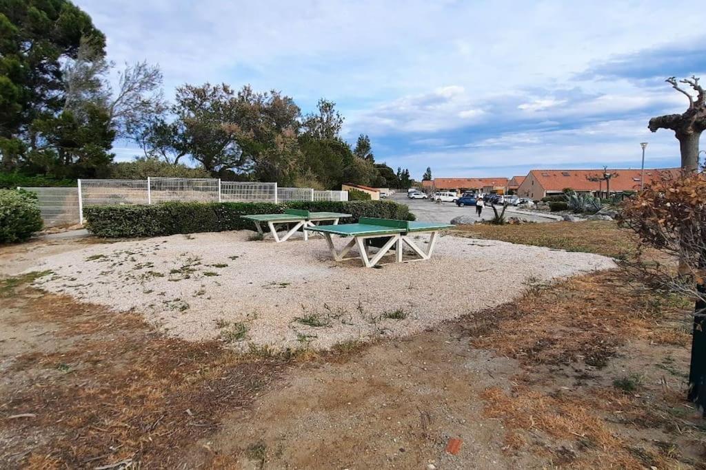 Maisonnette Entre Etang Et Plage ลูกัท ภายนอก รูปภาพ